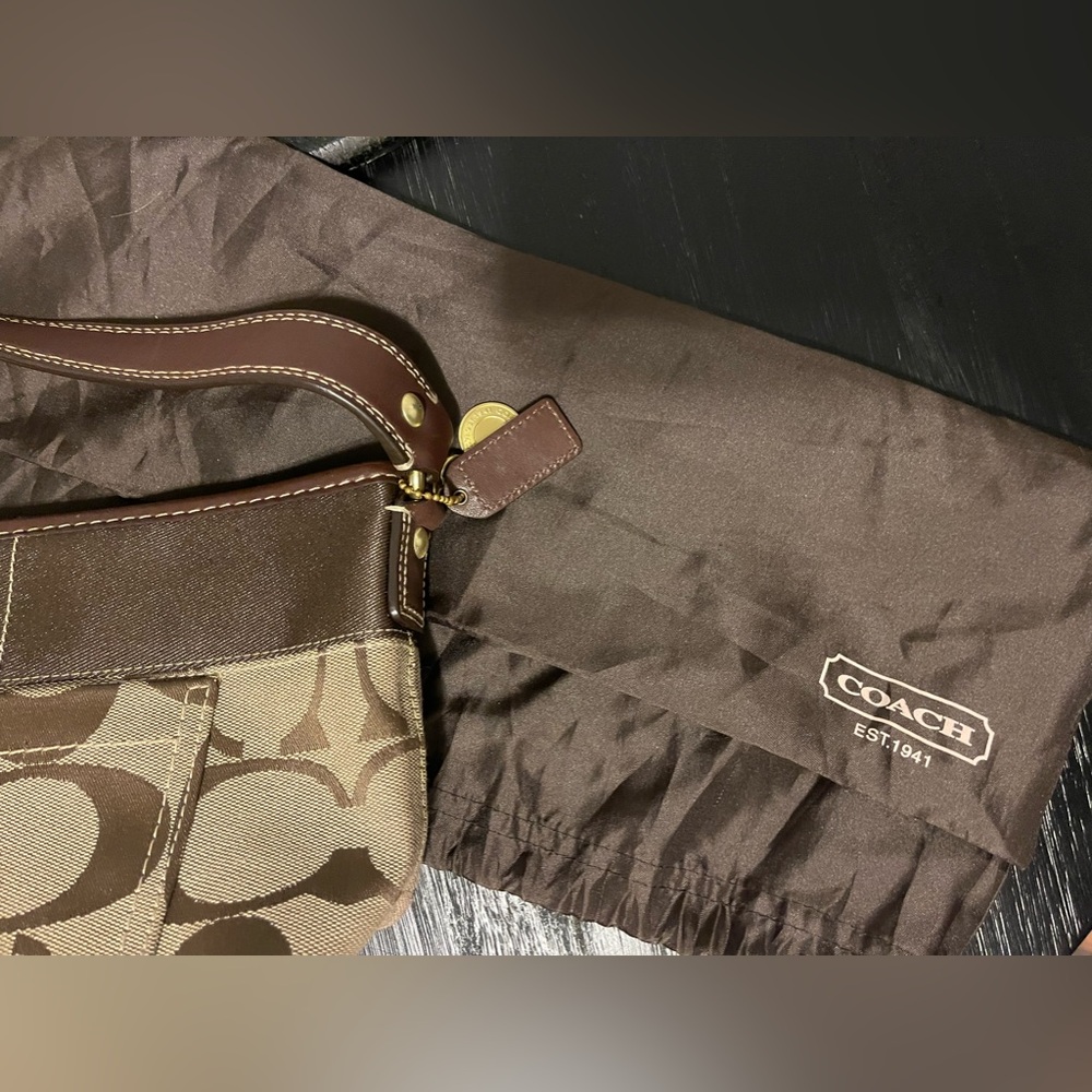 Authentic Coach Shoulder Bag 💜 - Picture 9 of 9